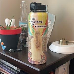 Brand New Hyrdo Flask like Bottle